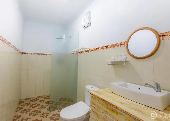 Tinggian Hill Retreat Hotel 3*