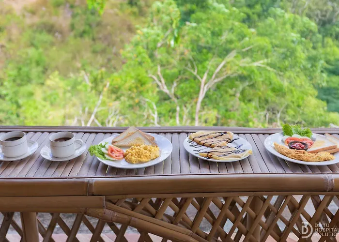 Tinggian Hill Retreat 3*